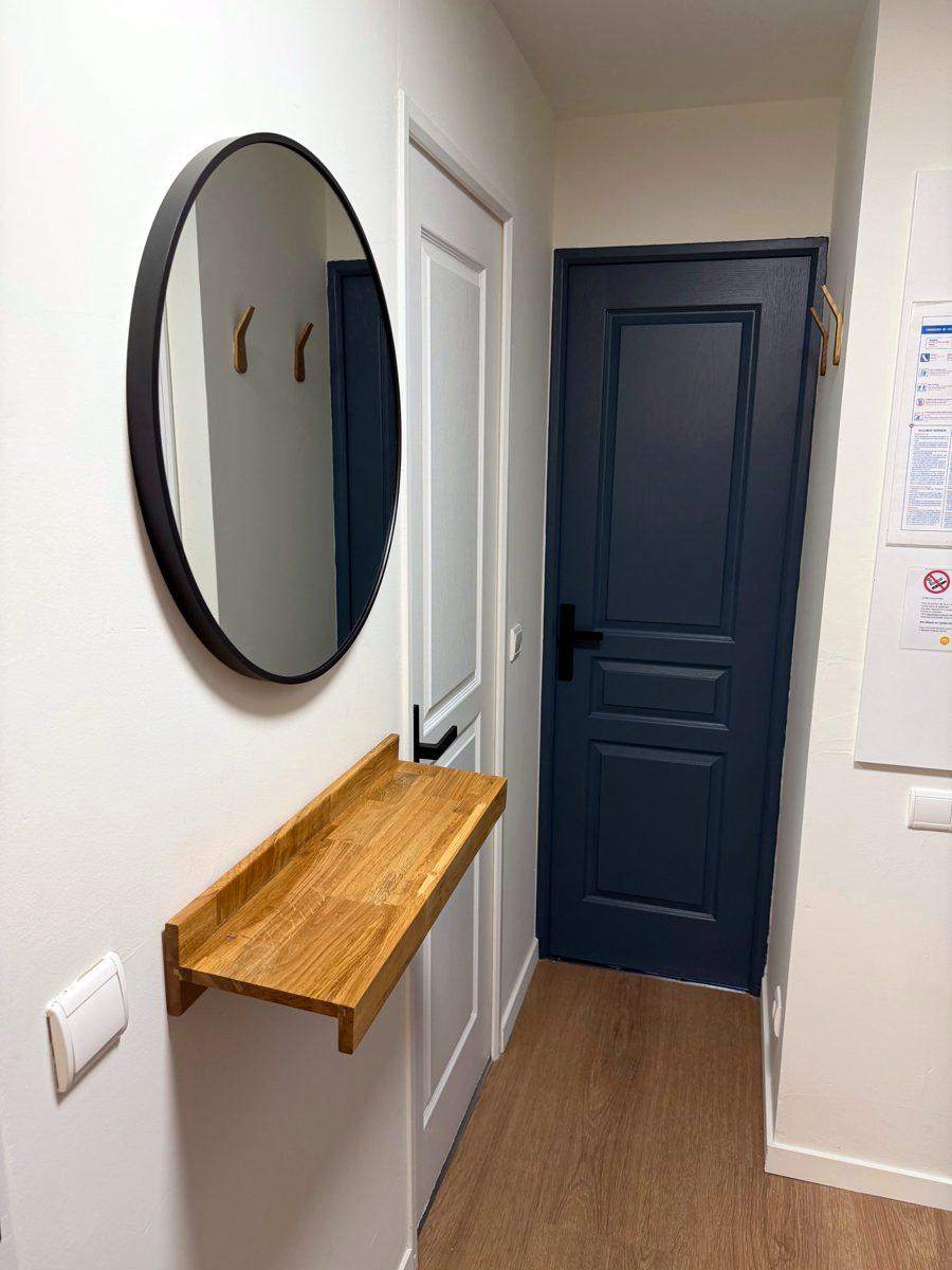 Entrée, peinture et finitions