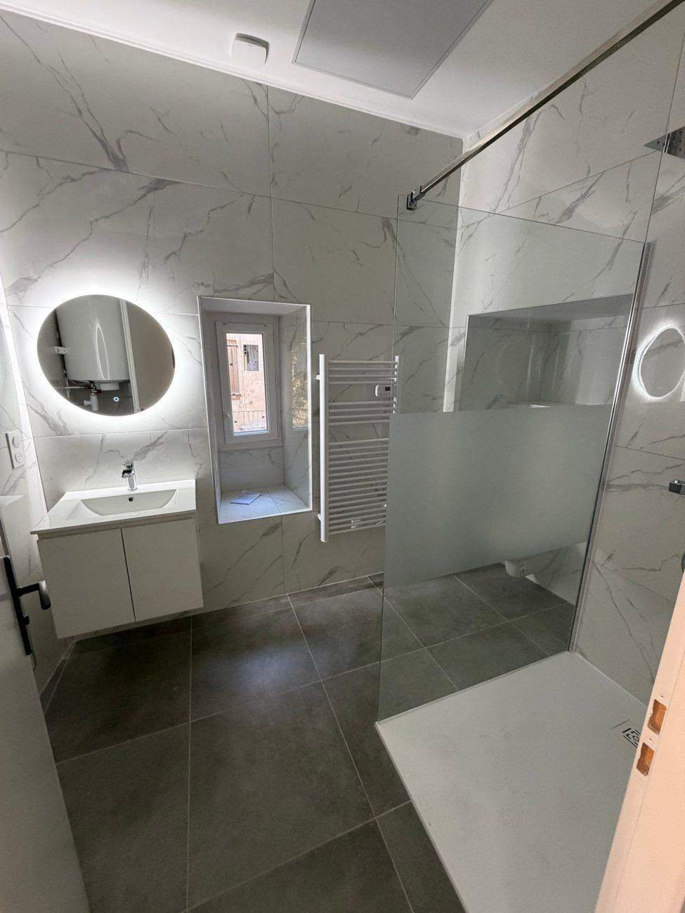 Salle de bain rénovée